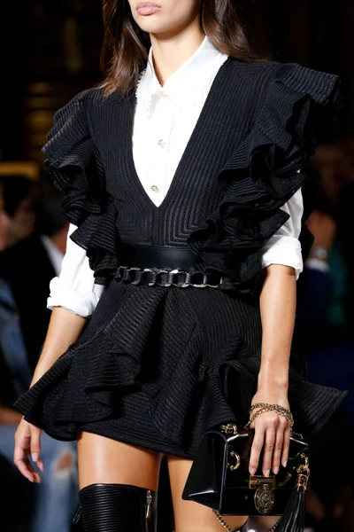 Look 73